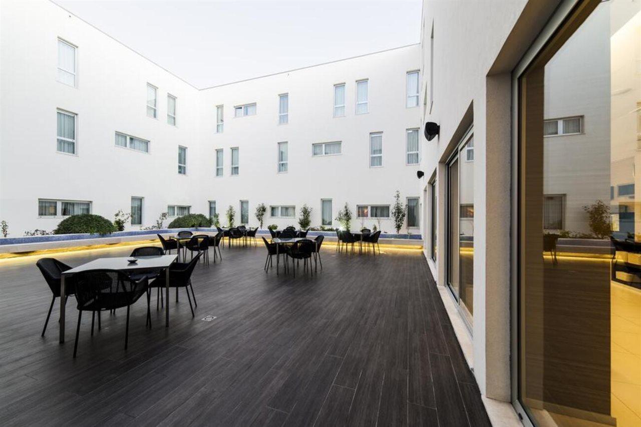 Moov Hotel Evora Ngoại thất bức ảnh